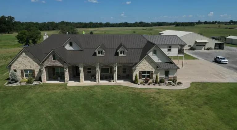 profile photo for RainTech Roofing, Sheet Metal & Gutters